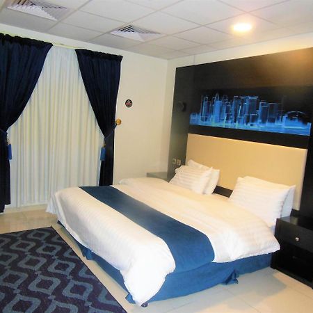 Holiday Furnished Units 담맘 외부 사진