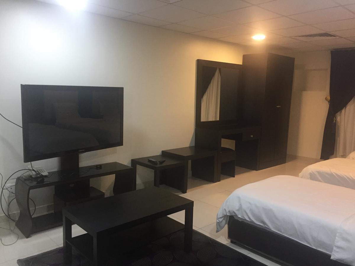 Holiday Furnished Units 담맘 외부 사진
